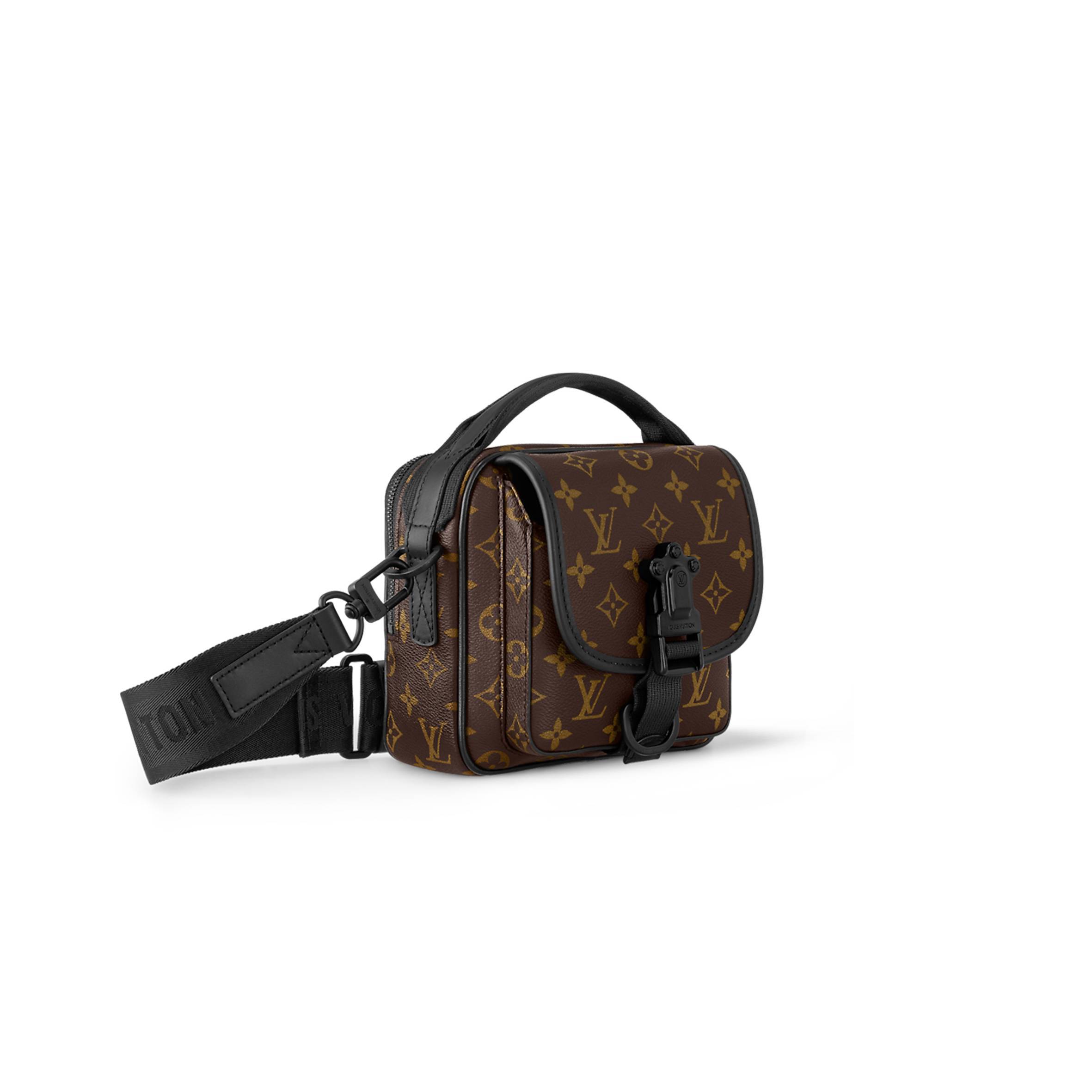 LOUIS VUITTON QUEST MESSENGER M46973 (18*18*10cm)